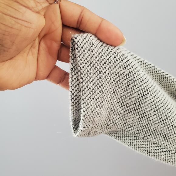 Hjend Women's Gray Turtleneck Pullover Sweater Size L - Picture 5 of 6